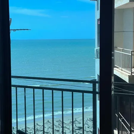 Joni's Apartment Durres